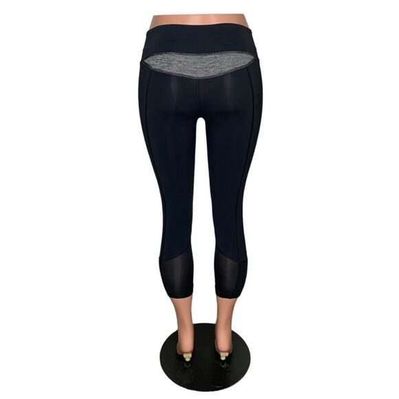 Lululemon Ankle Leggings Size 4 Front Zipper Pocket - Picture 3 of 15